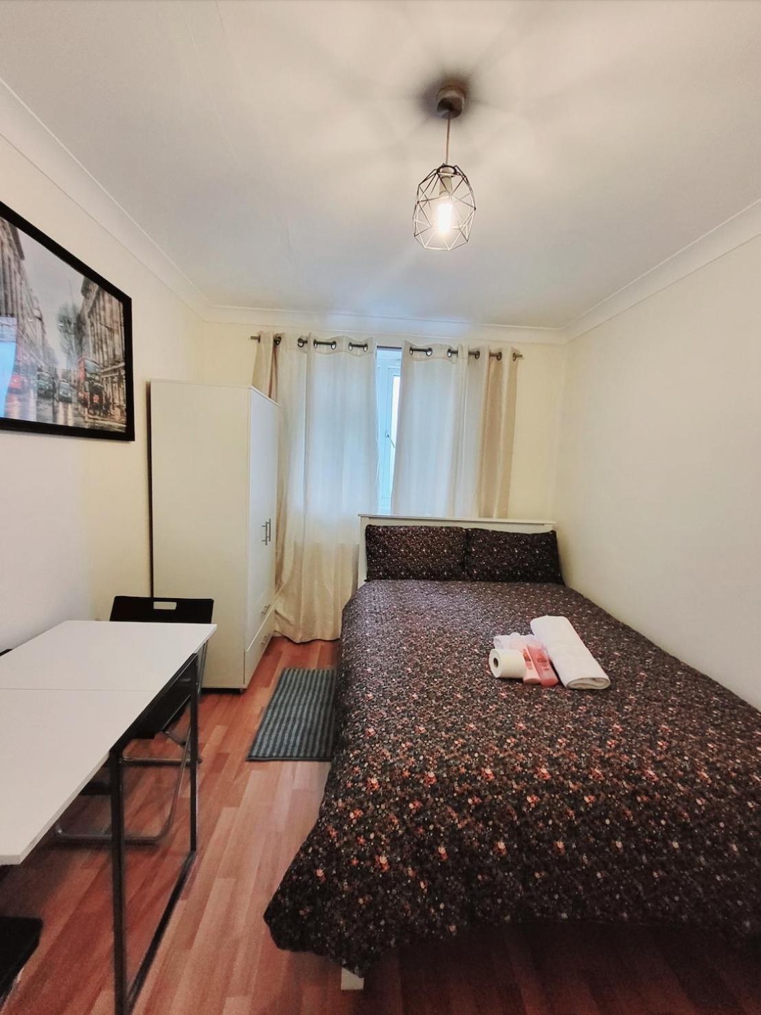 Huge And Affordable 3 Bedroom Flat In Hammersmith For 7 People With Welcome Breakfast Apartamento