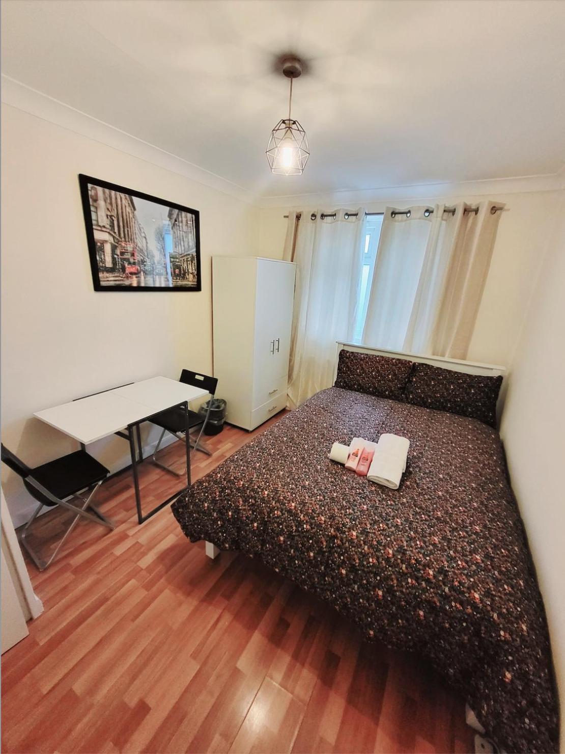 Apartamento Huge And Affordable 3 Bedroom Flat In Hammersmith For 7 People With Welcome Breakfast Londres