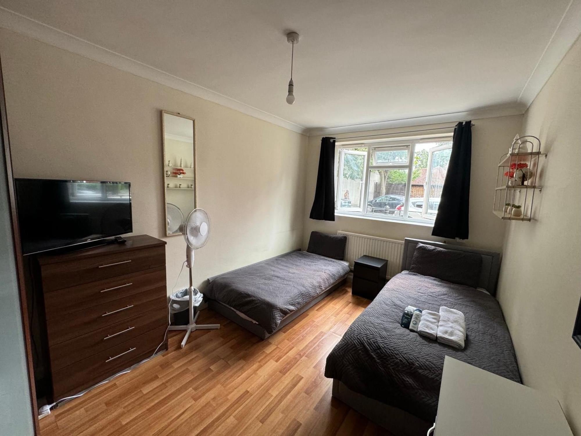Huge And Affordable 3 Bedroom Flat In Hammersmith For 7 People With Welcome Breakfast Apartamento *