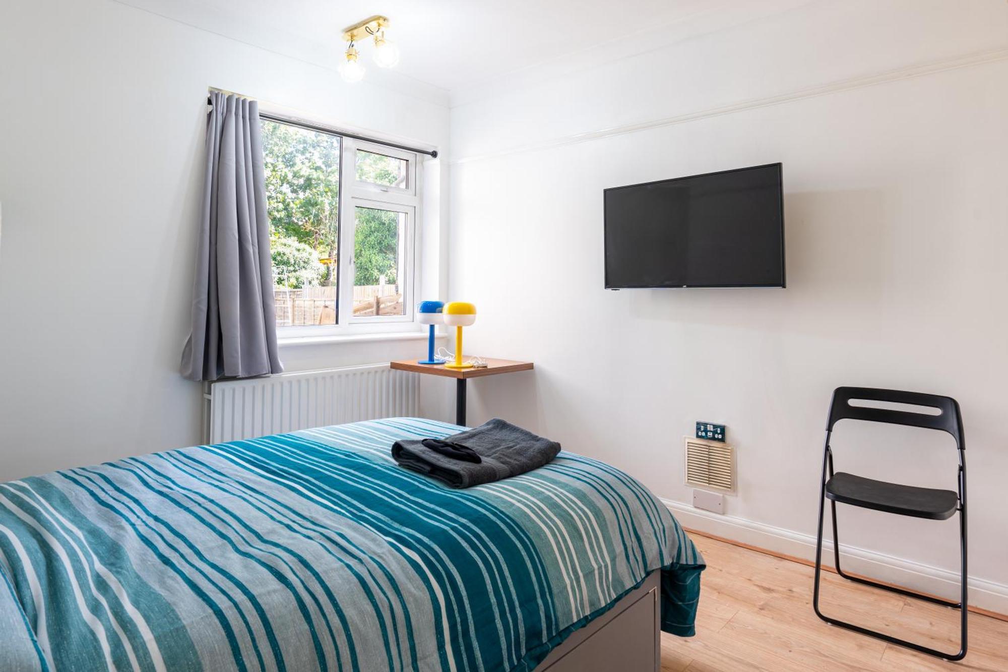2 Bed, Wembley, Ealing,