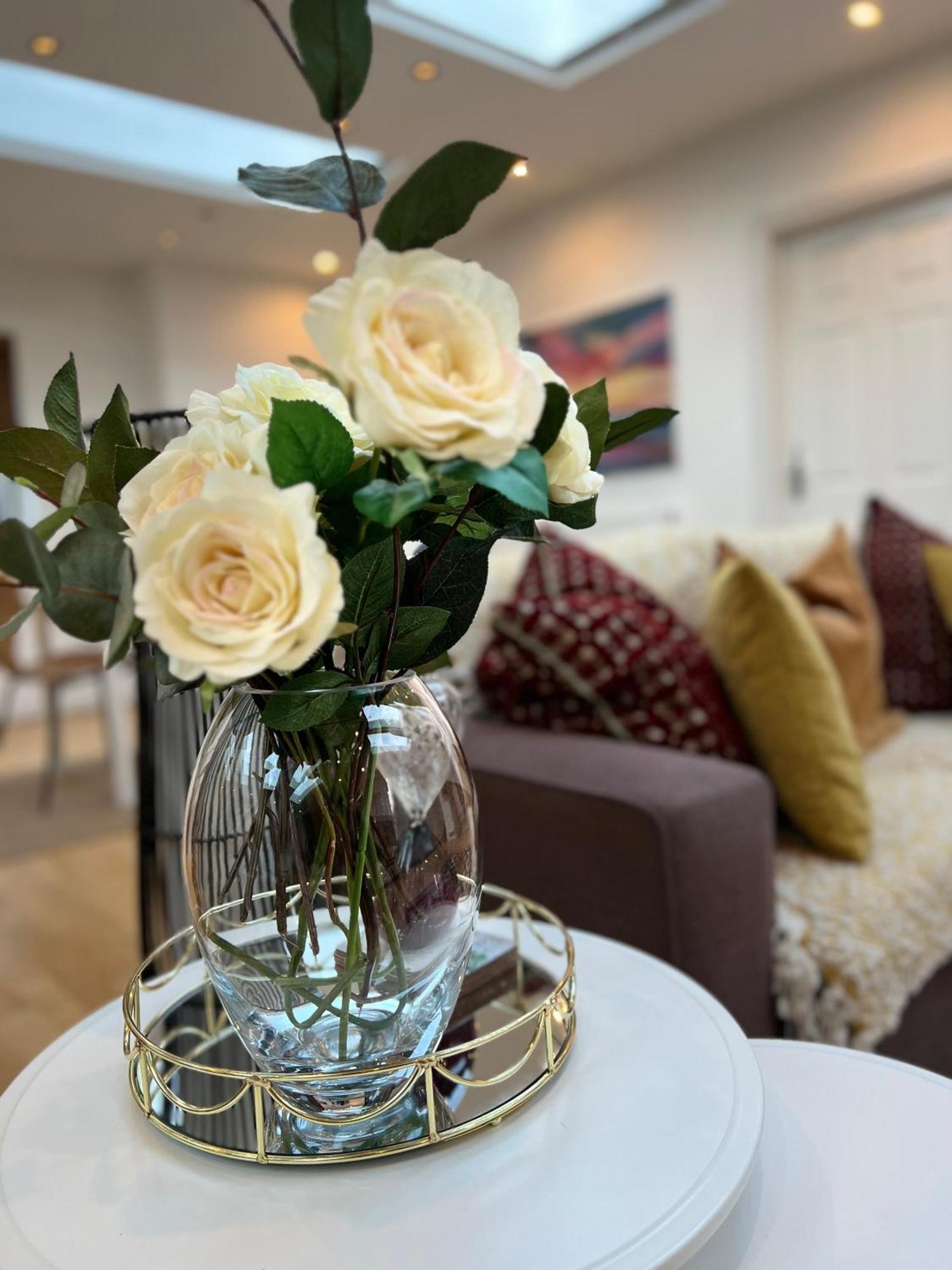 Beautiful Garden View Apartment