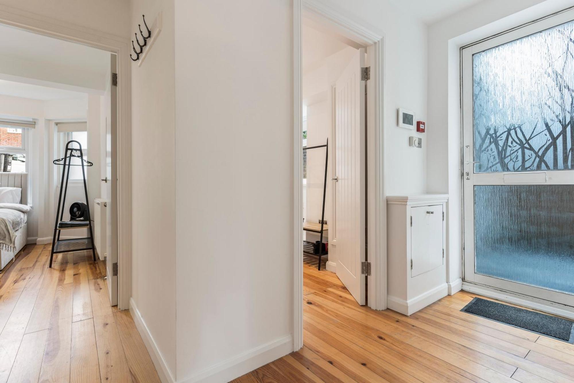 Charming 2-bed Flat With Garden In Appartement *
