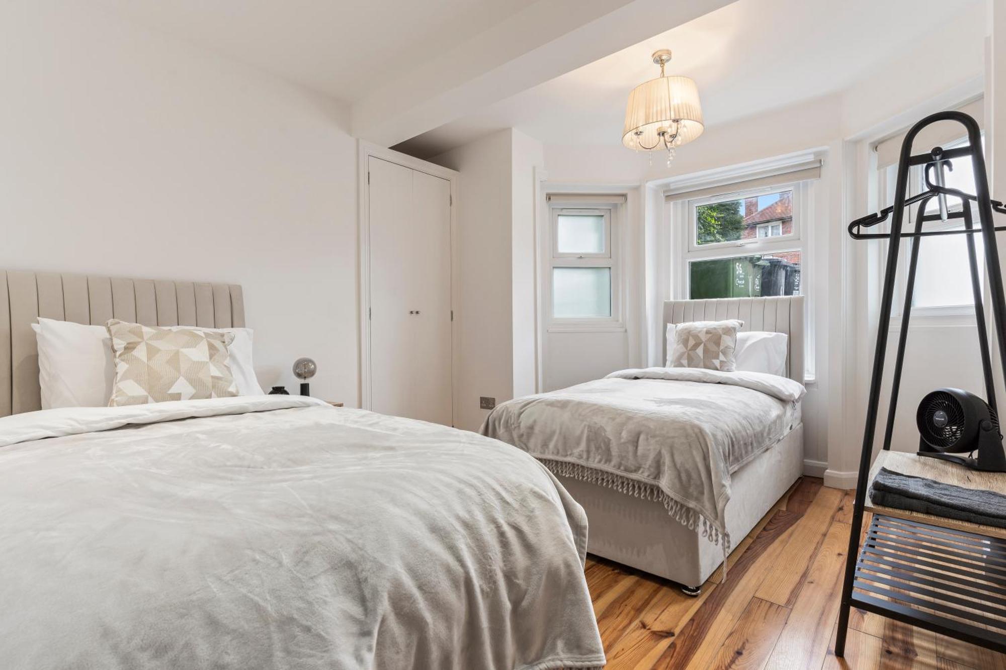 Appartement Charming 2-bed Flat With Garden In Londen