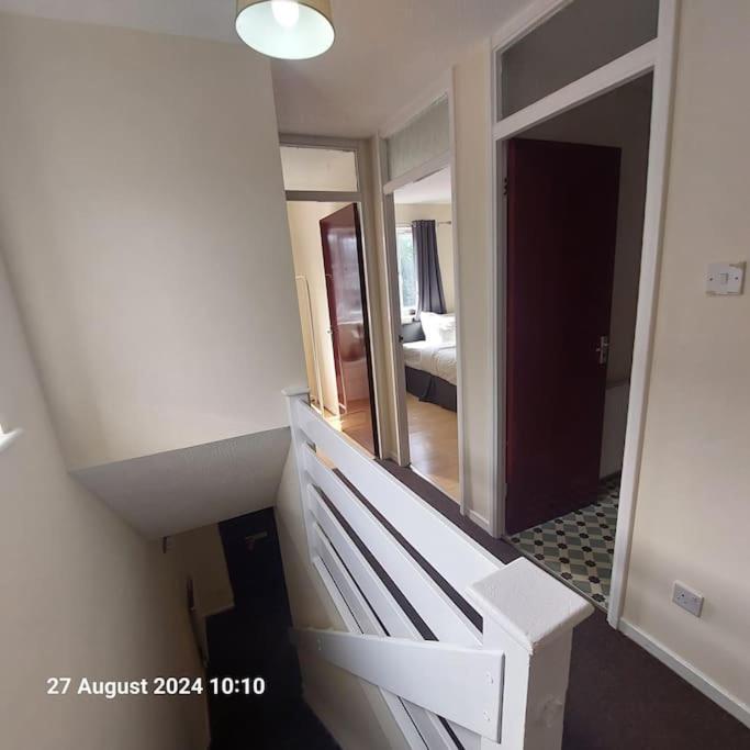 3 Bedroom House In Beckton * Londres