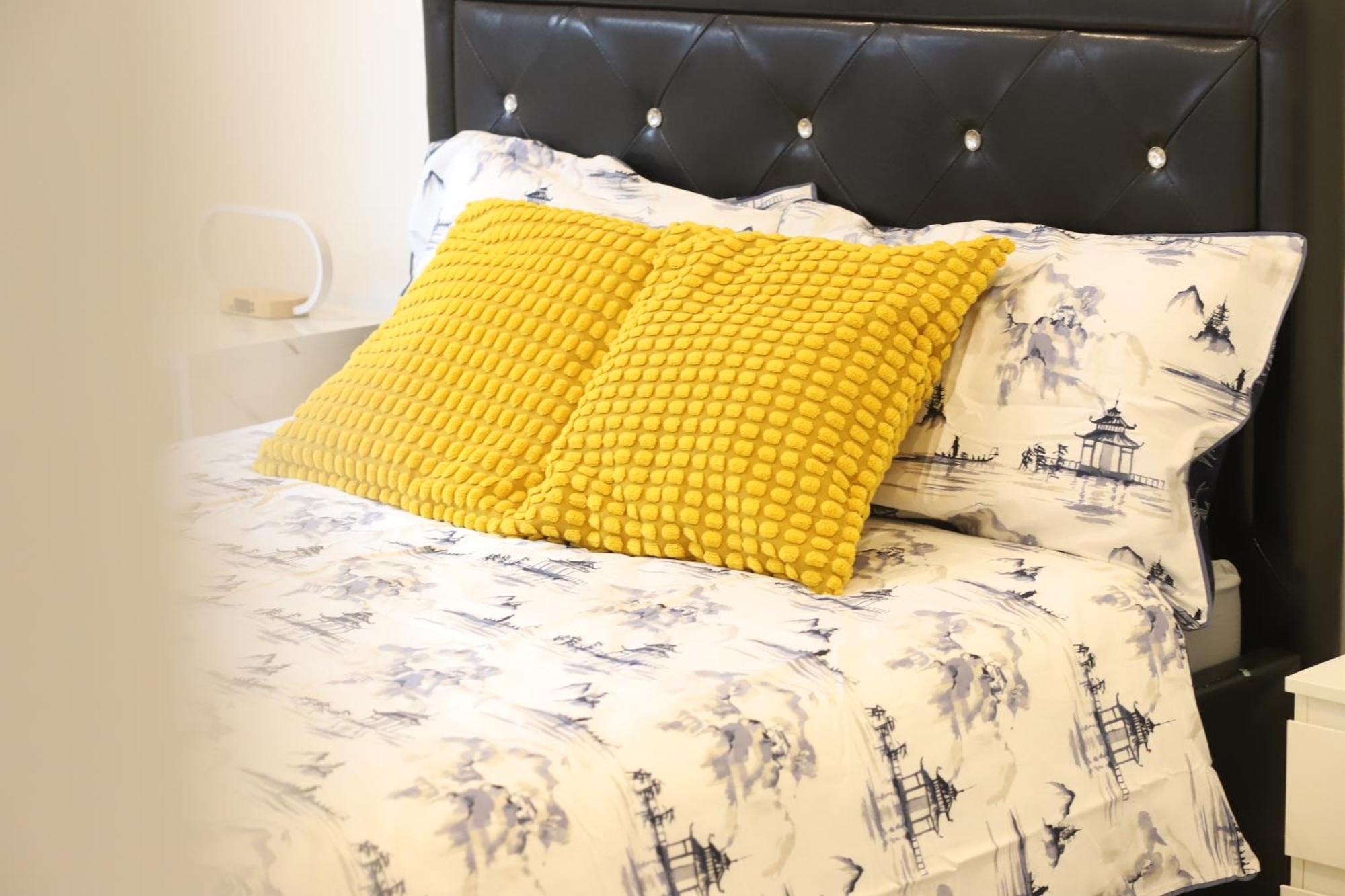 Spacious 3-story Retreat With Rooftop Terrace And Modern Amenities * Londres