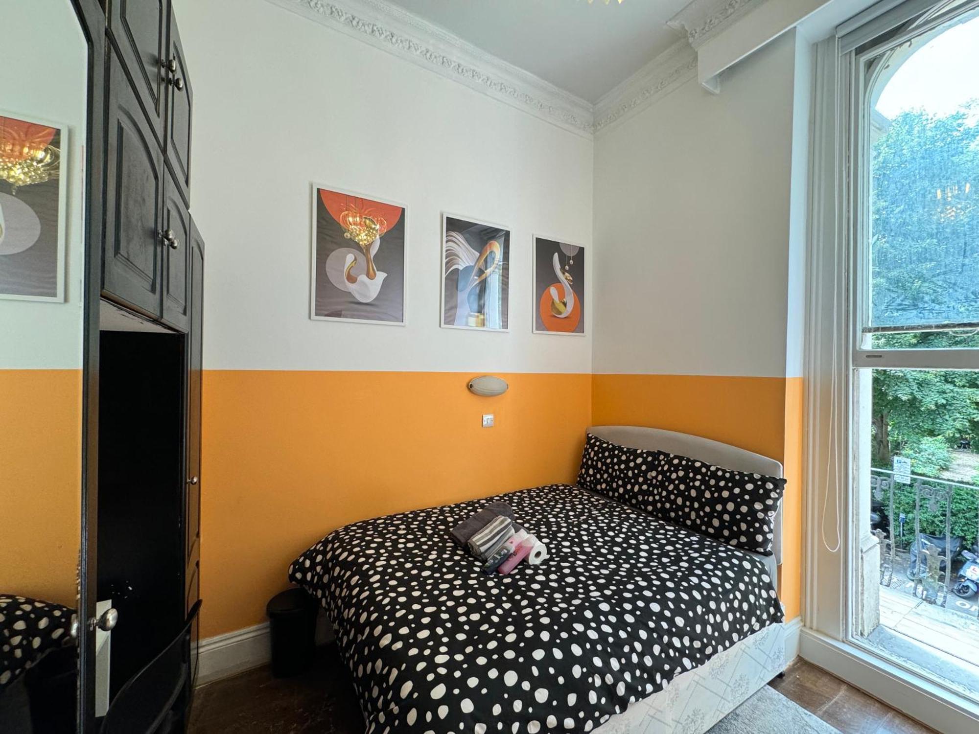 Central, Compact And Fashion Flat For 4 People With Breakfast In Kensington Zone 1 Appartement
