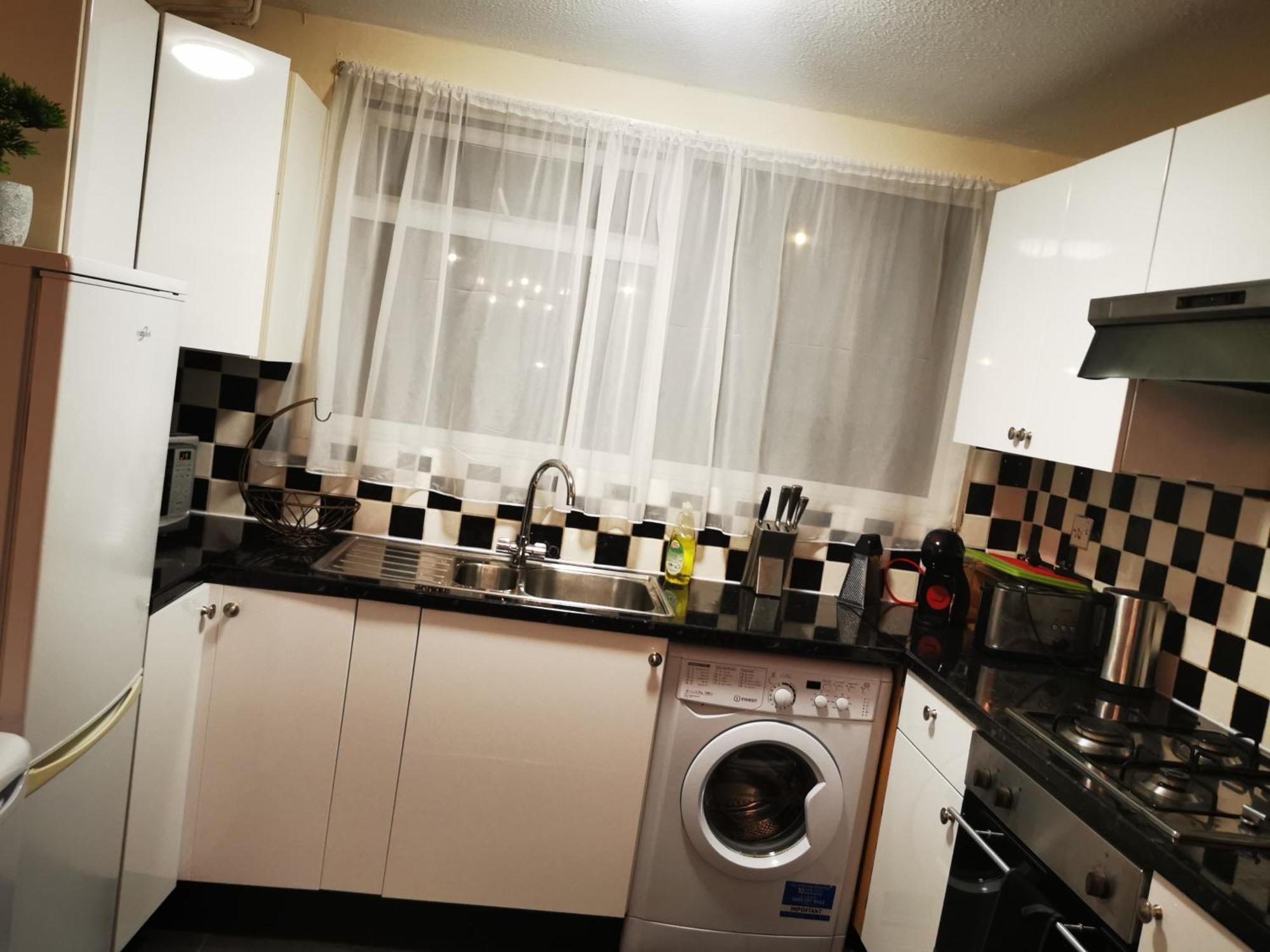 Charming House With 3 Bedrooms Near O2arena Casa de férias *