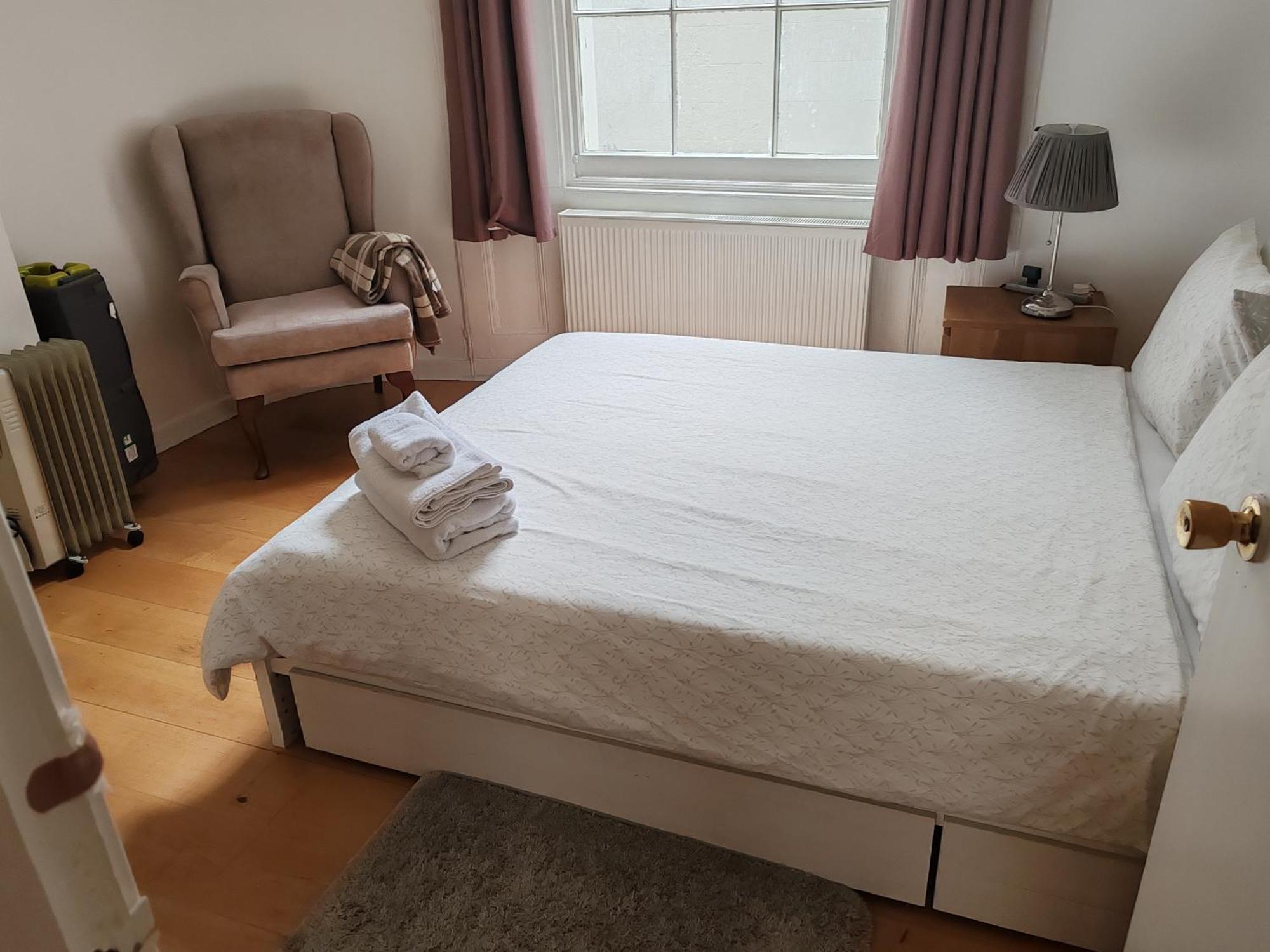 Two Bedroom In Paddington, Londres