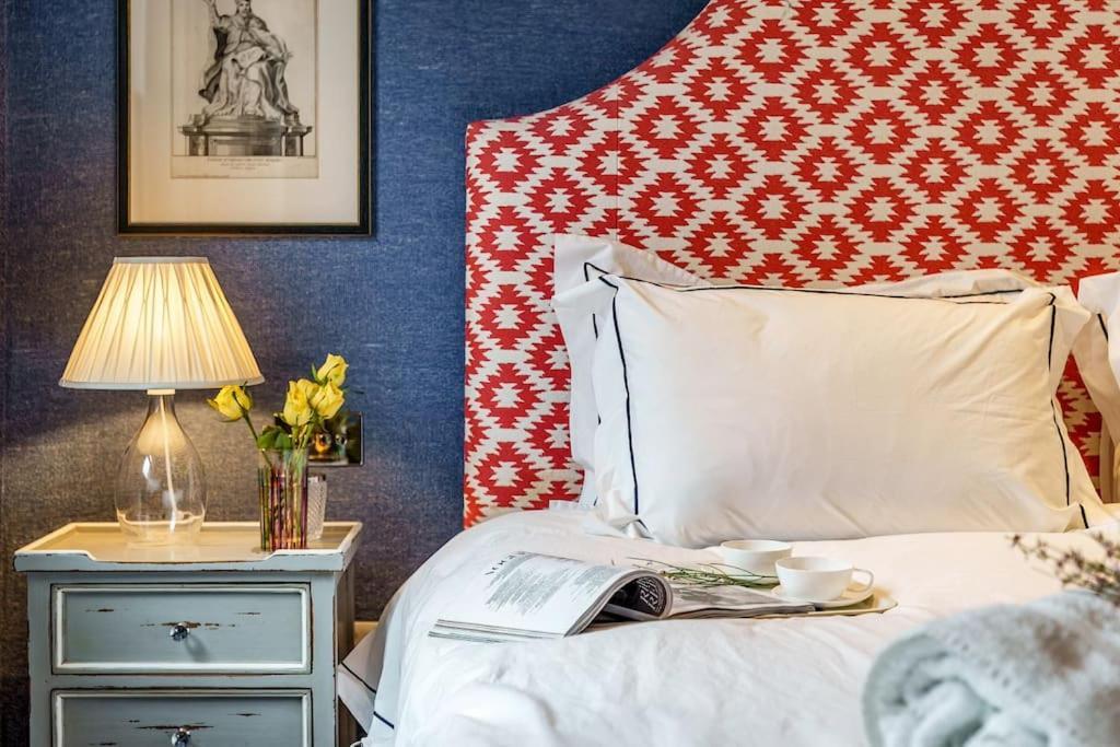 Stunning Notting Hill 3 Bed With Air Con Hébergement de vacances