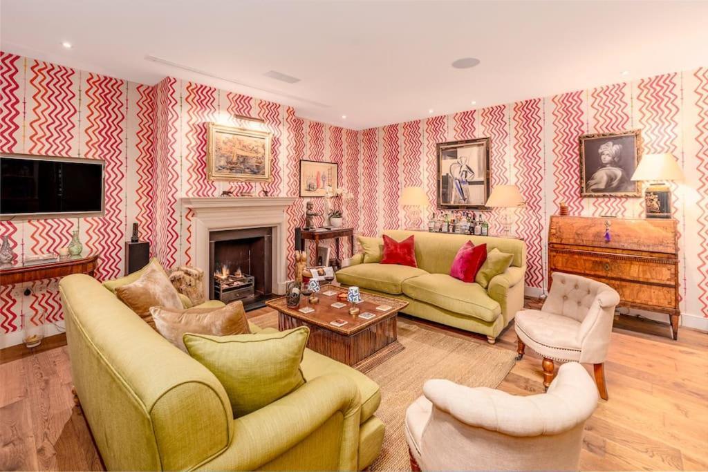 Stunning Notting Hill 3 Bed With Air Con Hébergement de vacances *