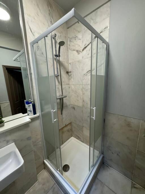 Sleep 4 In Heart Of Fitzrovia Near Oxford Cl6 Apartment London