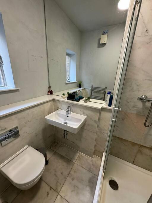 Sleep 4 In Heart Of Fitzrovia Near Oxford Cl6 London