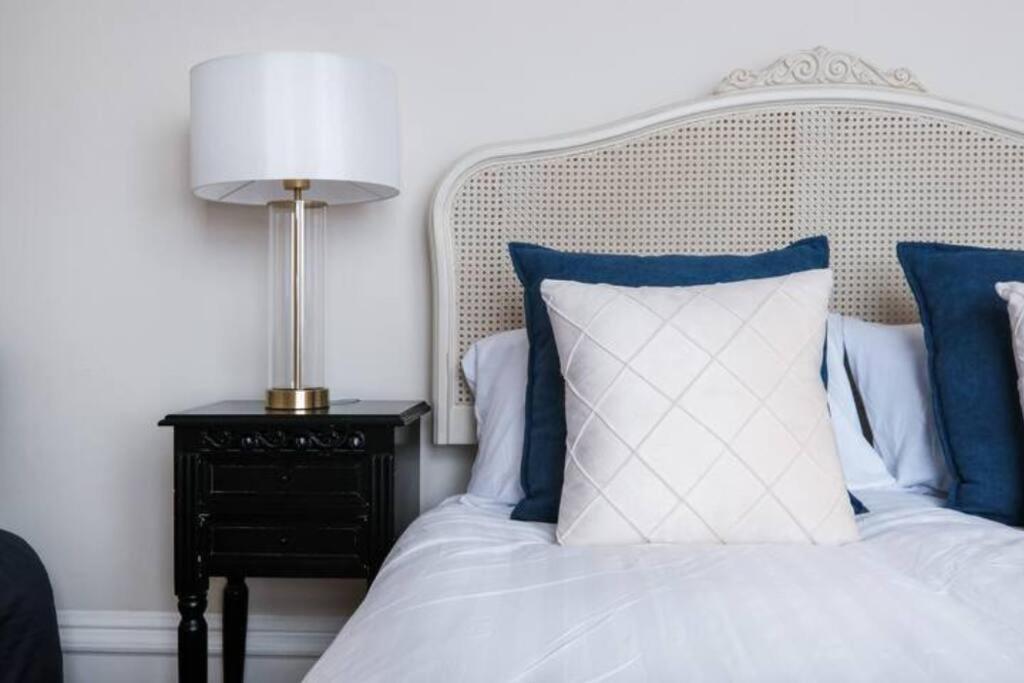 Harrods-knightsbridge Flat In Kb89 Apartamento *