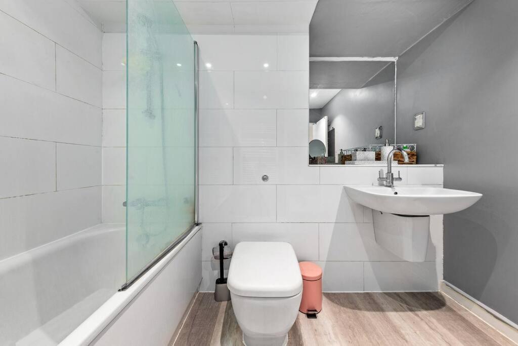 3 Bedroom Flat In Mayfair Hy4 * Londres