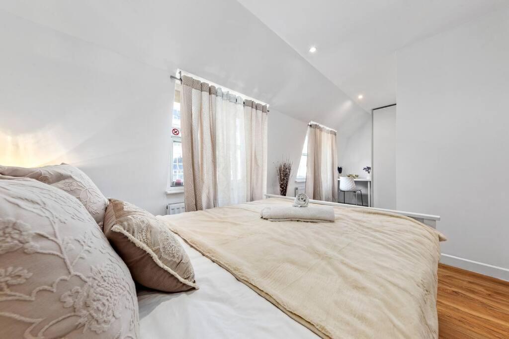 3 Bedroom Flat In Mayfair Hy4