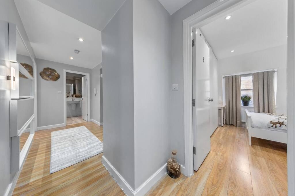 3 Bedroom Flat In Mayfair Hy4 Apartamento Londres
