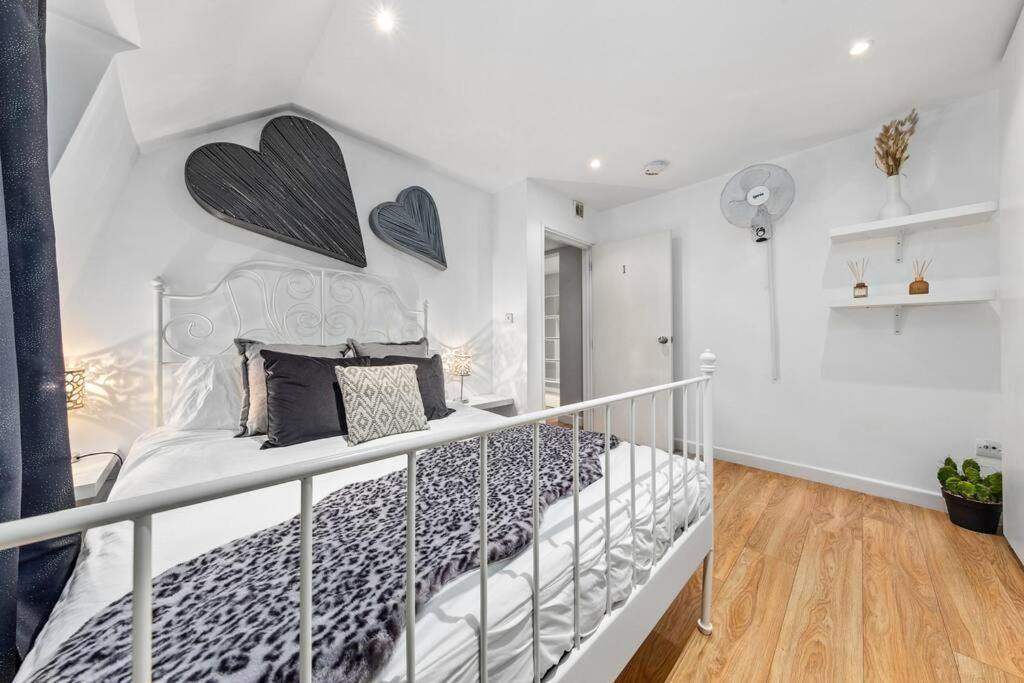 3 Bedroom Flat In Mayfair Hy4 Londres