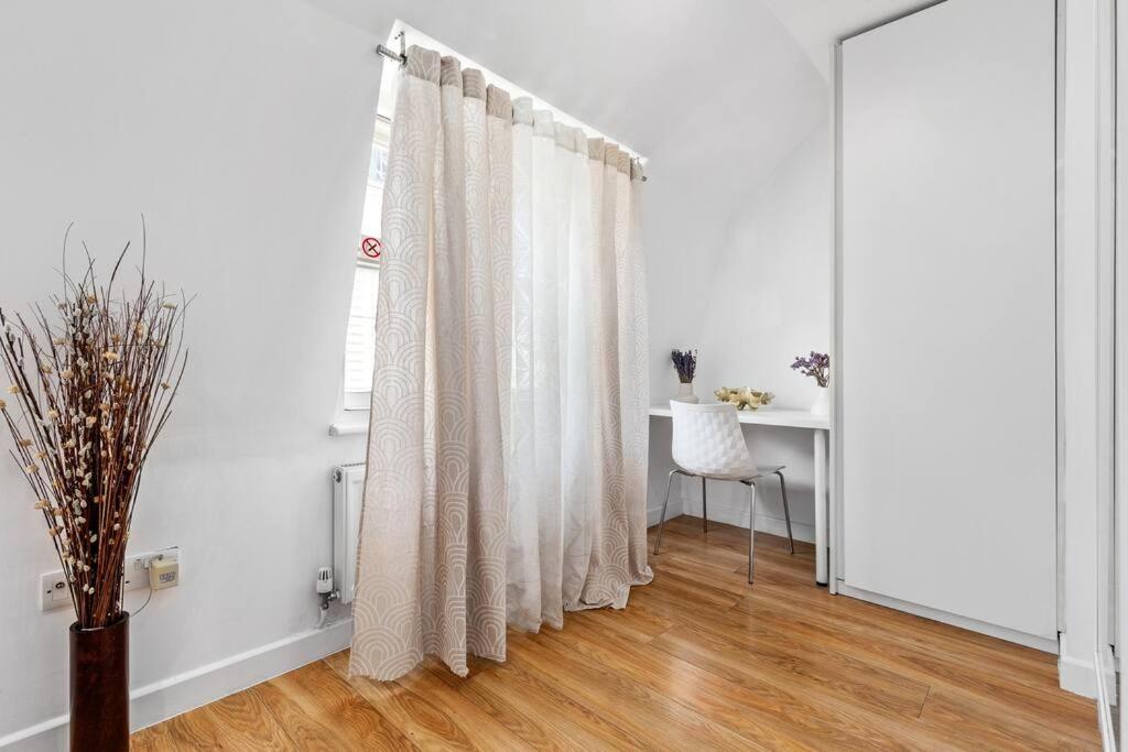 3 Bedroom Flat In Mayfair Hy4 * Londres