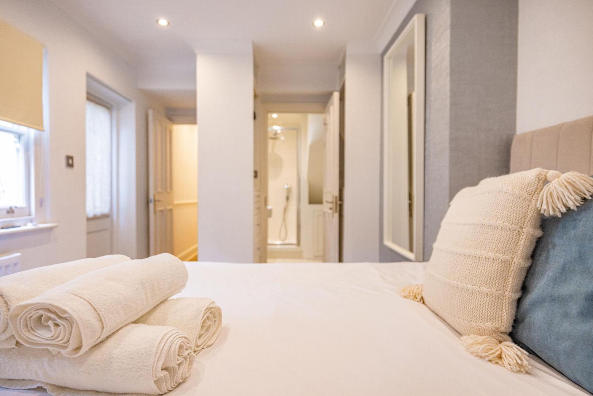 Gorgeous 3 B Edroom In Little Venice Londres