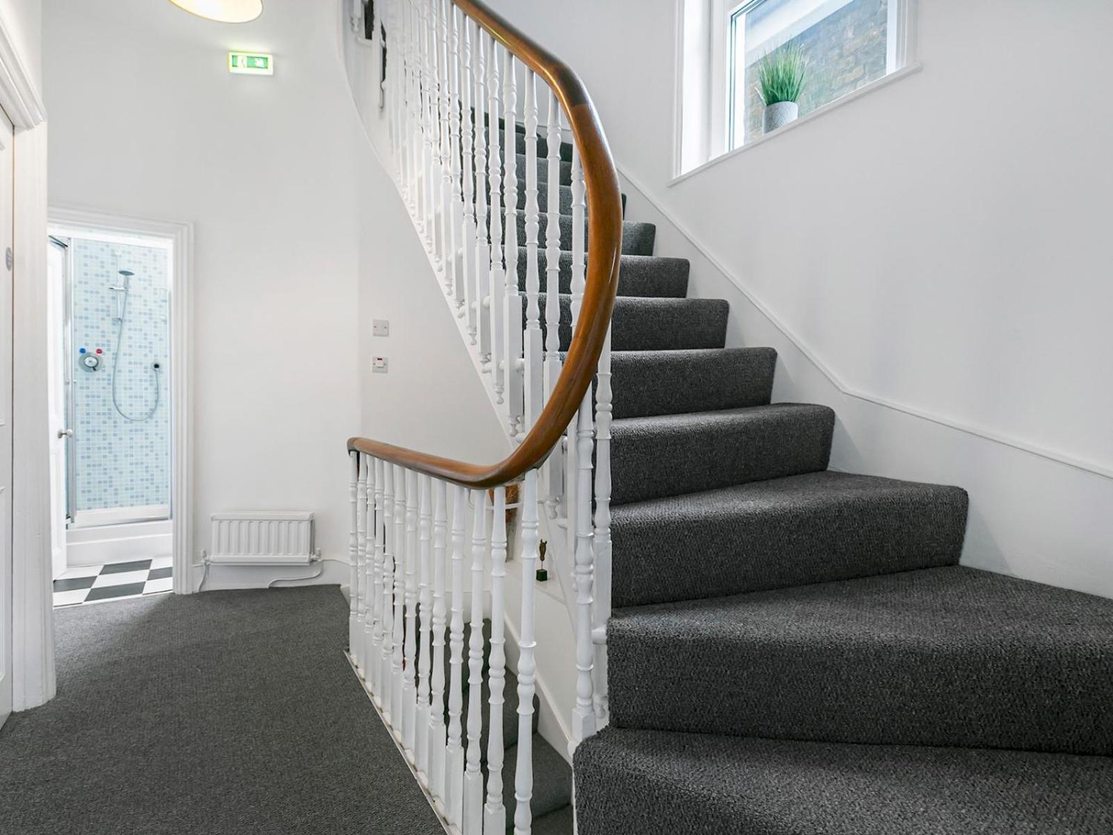 Сasa de vacaciones Pass The Keys Elegant Getaway House In Vibrant Clapham Juction Londres