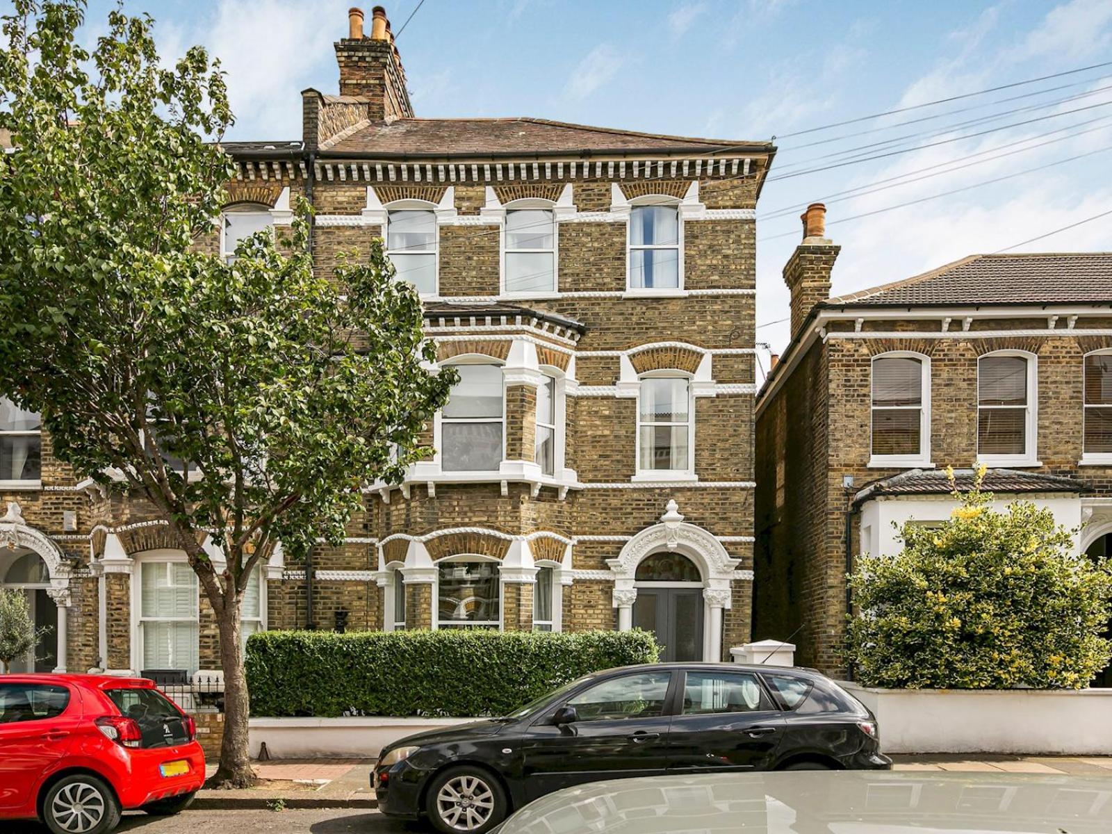 Pass The Keys Elegant Getaway House In Vibrant Clapham Juction Hébergement de vacances *