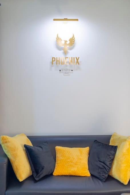 24hr Concierge, Gym, Pool, Museum, Shopping Centre Appartement