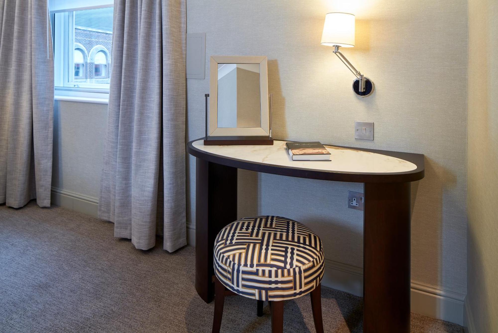 Cheval Calico House * Londres