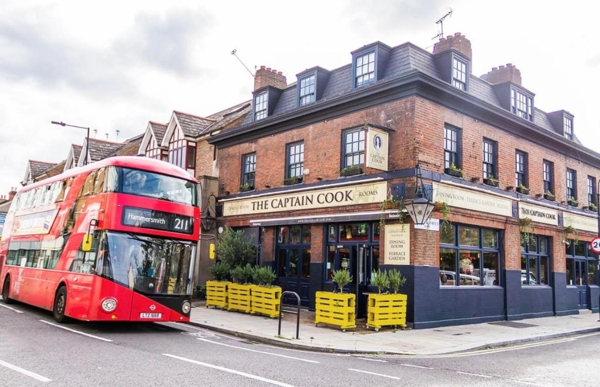 The Captain Cook Inn 3*