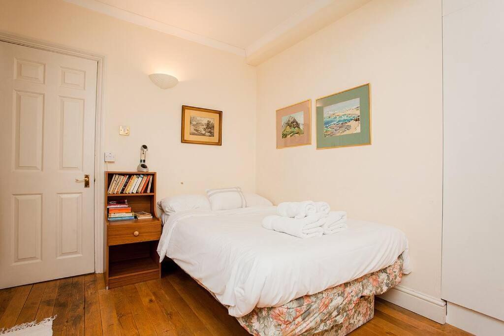 Appartement Bright 2 Bedroom Flat In Londen