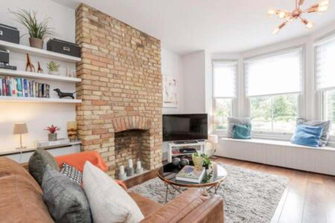 Vauxhall Park 2bed Flat By Basetogo London
