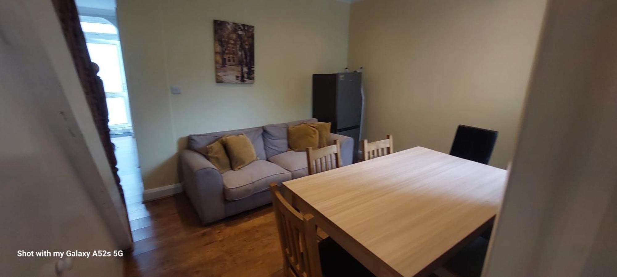 Three Bedroom House Lancaster Road Hébergement de vacances