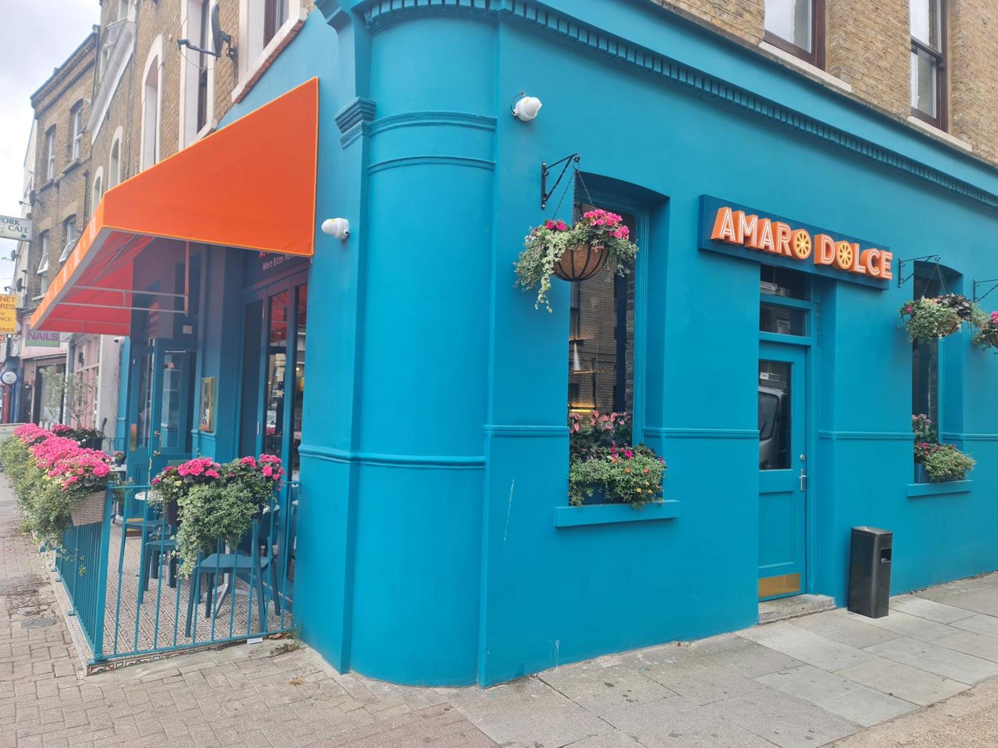 Free Parking - 4 Bed - 3 Bath - Sofa Bed - Digital Lock Entry Hébergement de vacances Londres