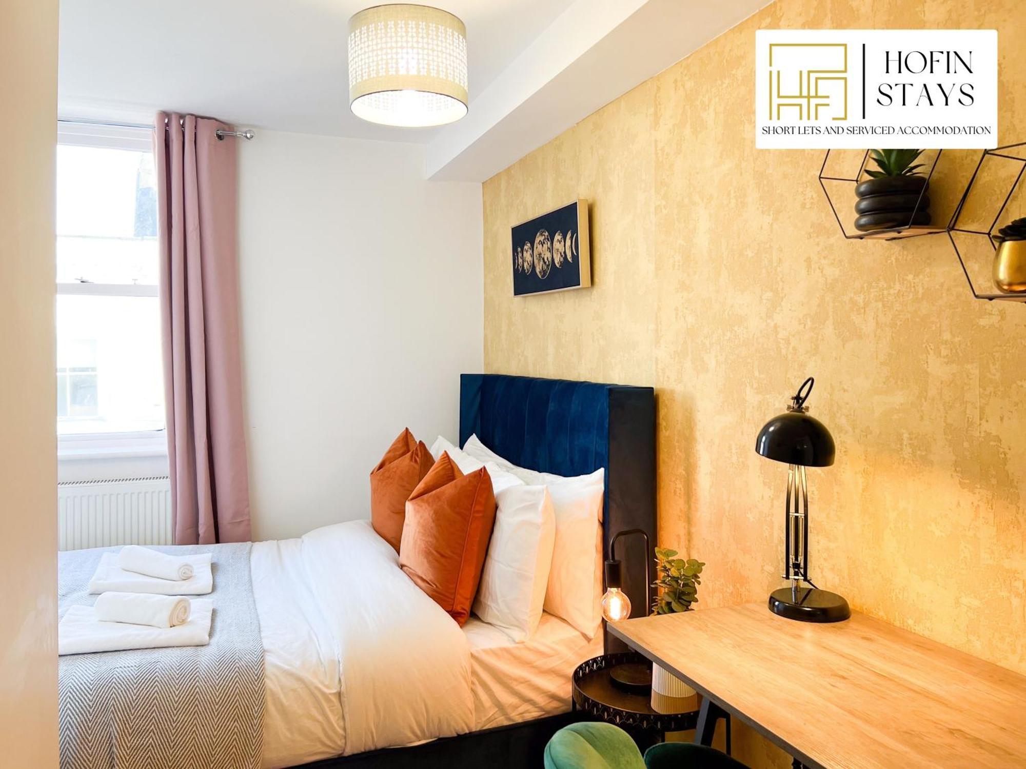 Last-minute Escape L Premium On 2 Double Bed For 6 Guests L Deals L Hofin Short Lets & Serviced Londres
