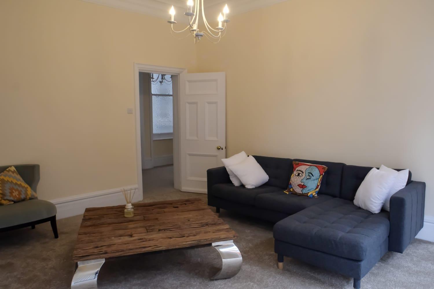 Renovu Premium Homes In Kensington Londres