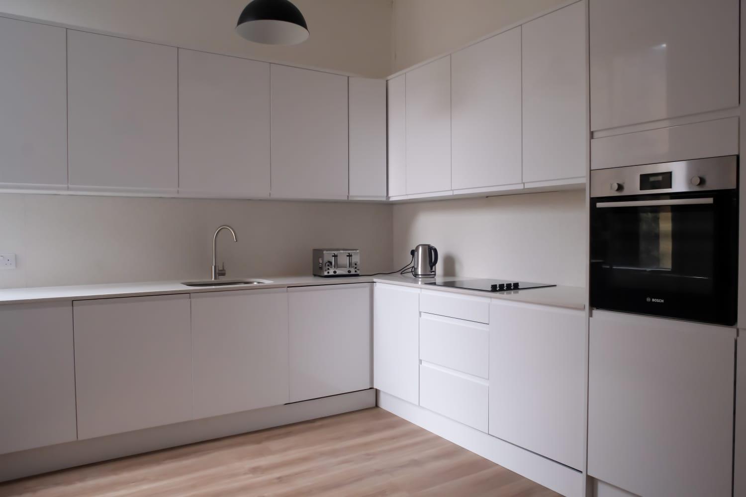 Renovu Premium Homes In Kensington Apartamento