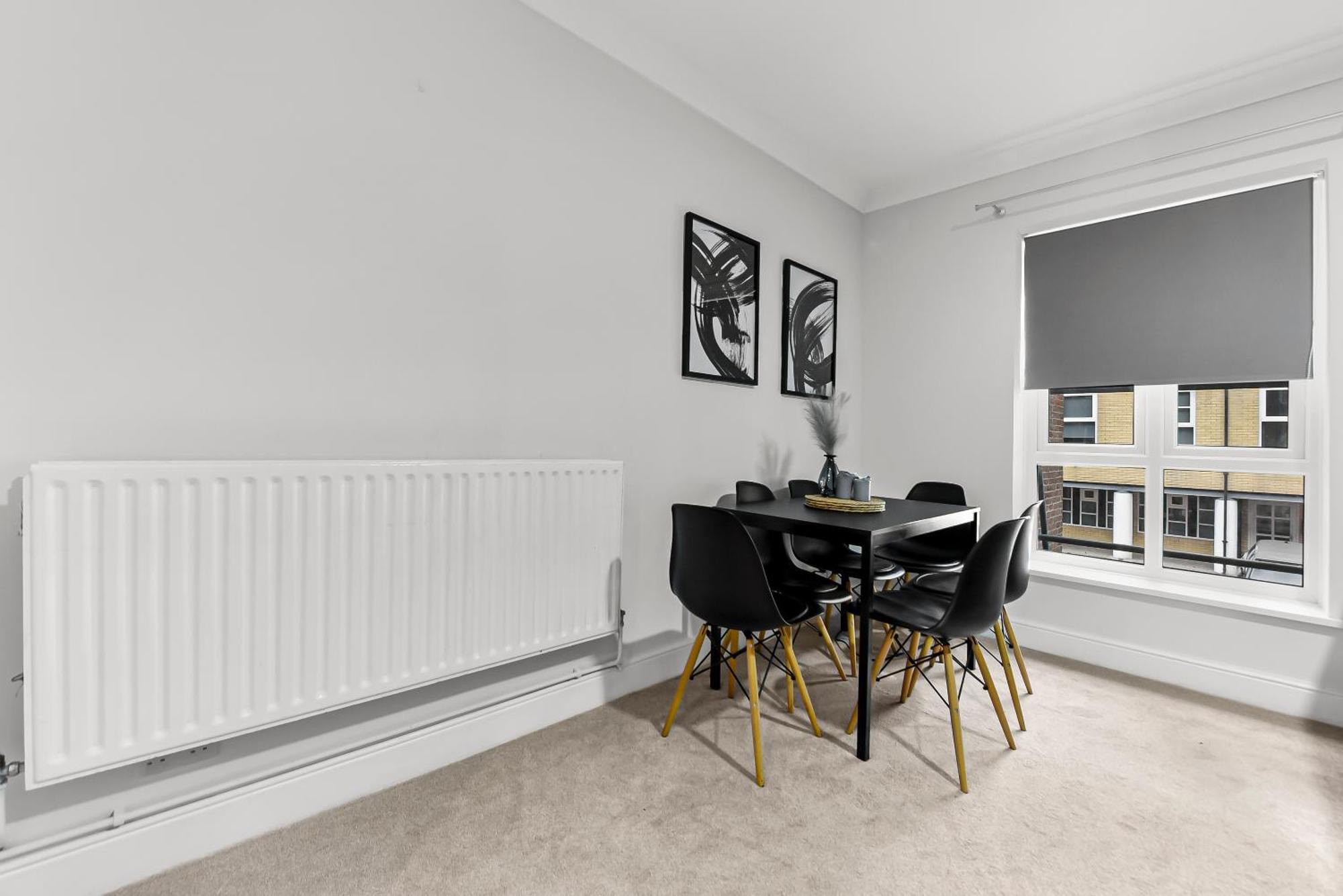 2bed - Canary Wharf - 14days