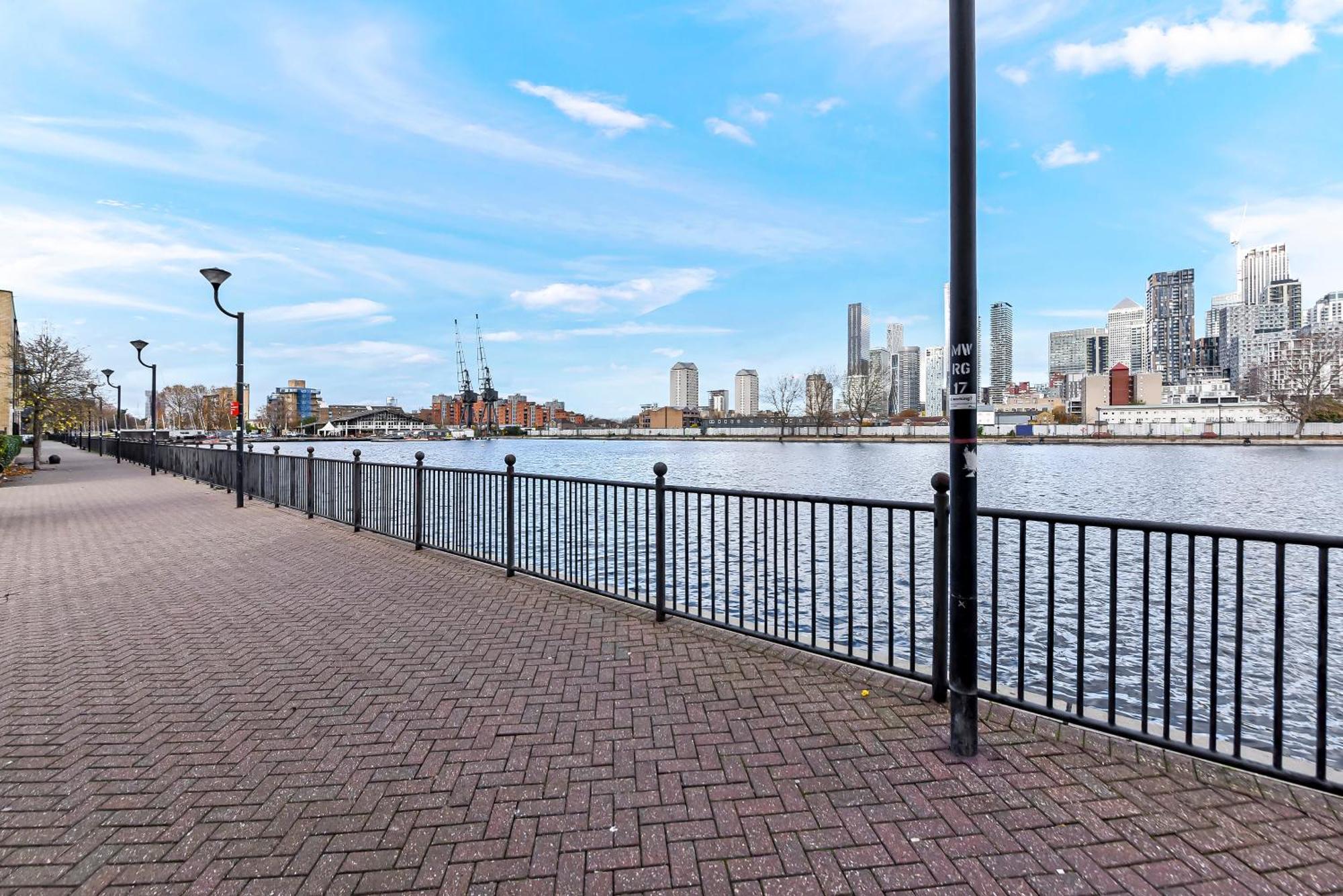 2bed - Canary Wharf - 14days Londres