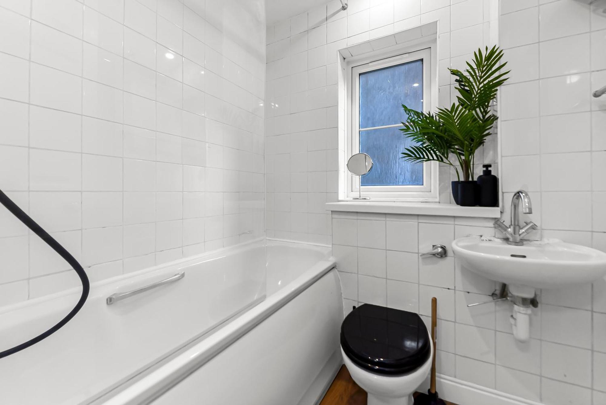 2bed - Canary Wharf - 14days