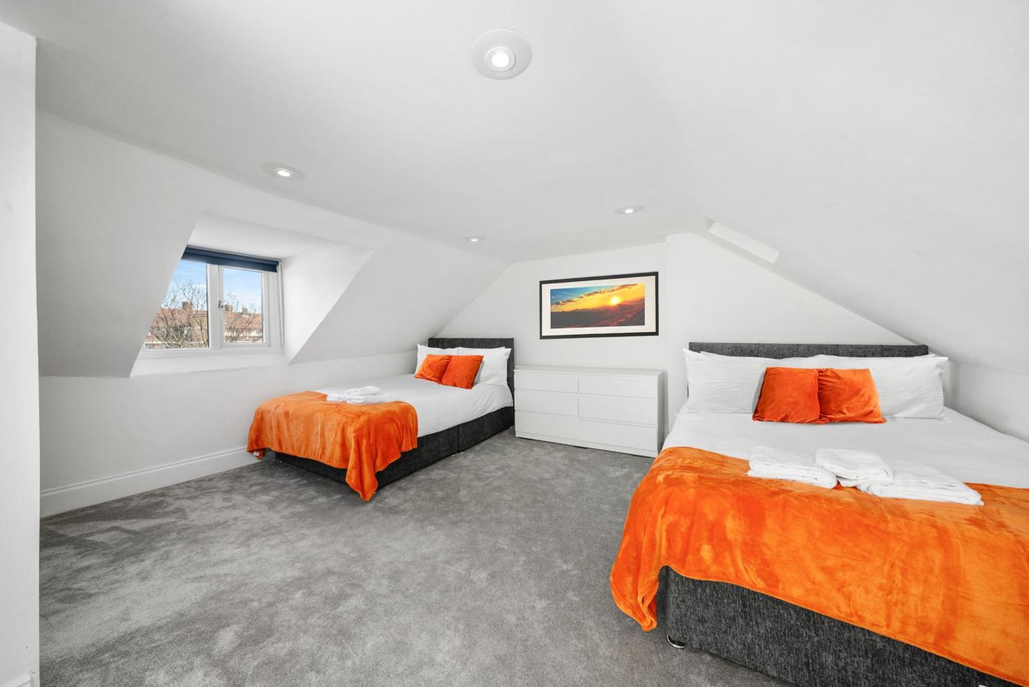 Apartamento Cosy 1 & 2 Bedroom Zone 1 *