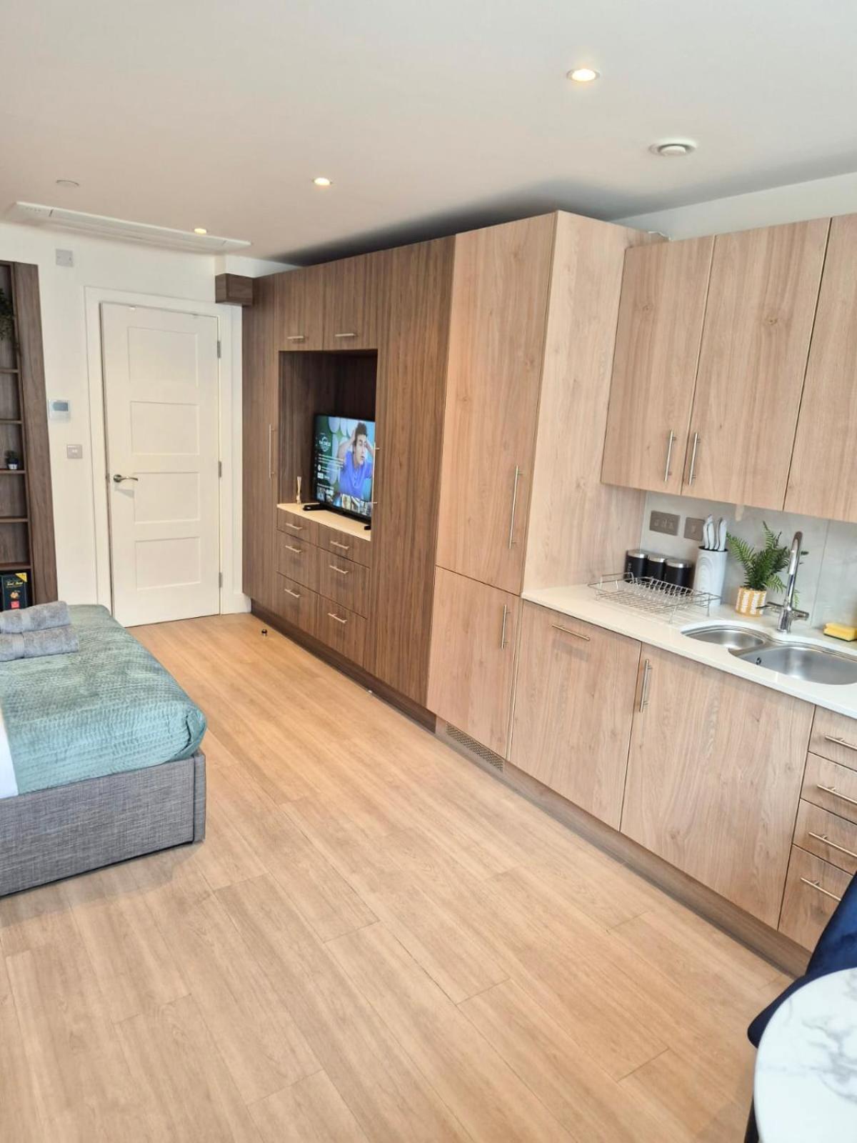 Appartement Modern & 3bedroom Flat With Pvt Balcony Steps From Regent's Park *