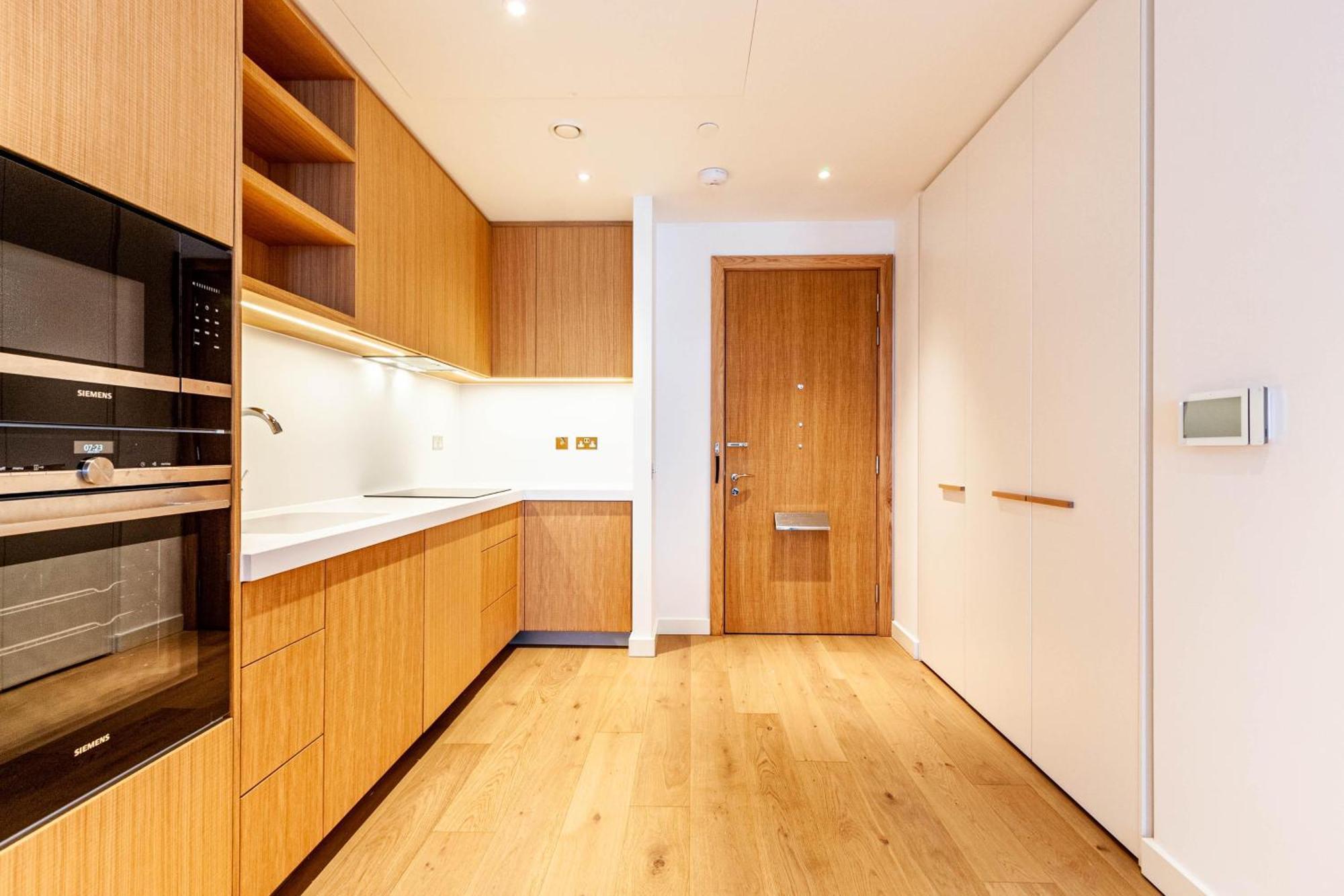 Spacious 2 Bed 2 Bath Battersea Powerstation Apartamento