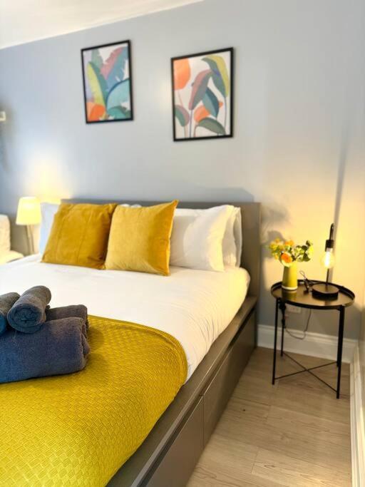 Garden 1-bed Flat 30min To Downtown & Free Parking Londres