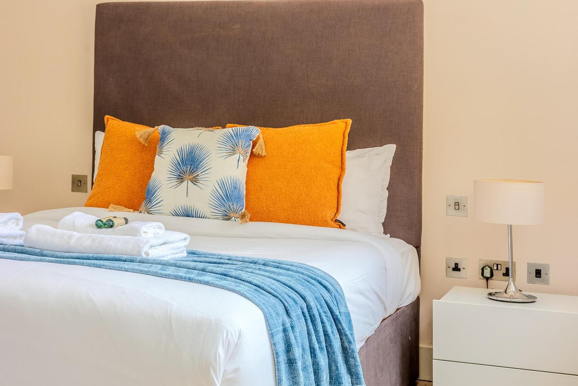 Modern Serviced 3 Minutes From Blackfriars Station Londres