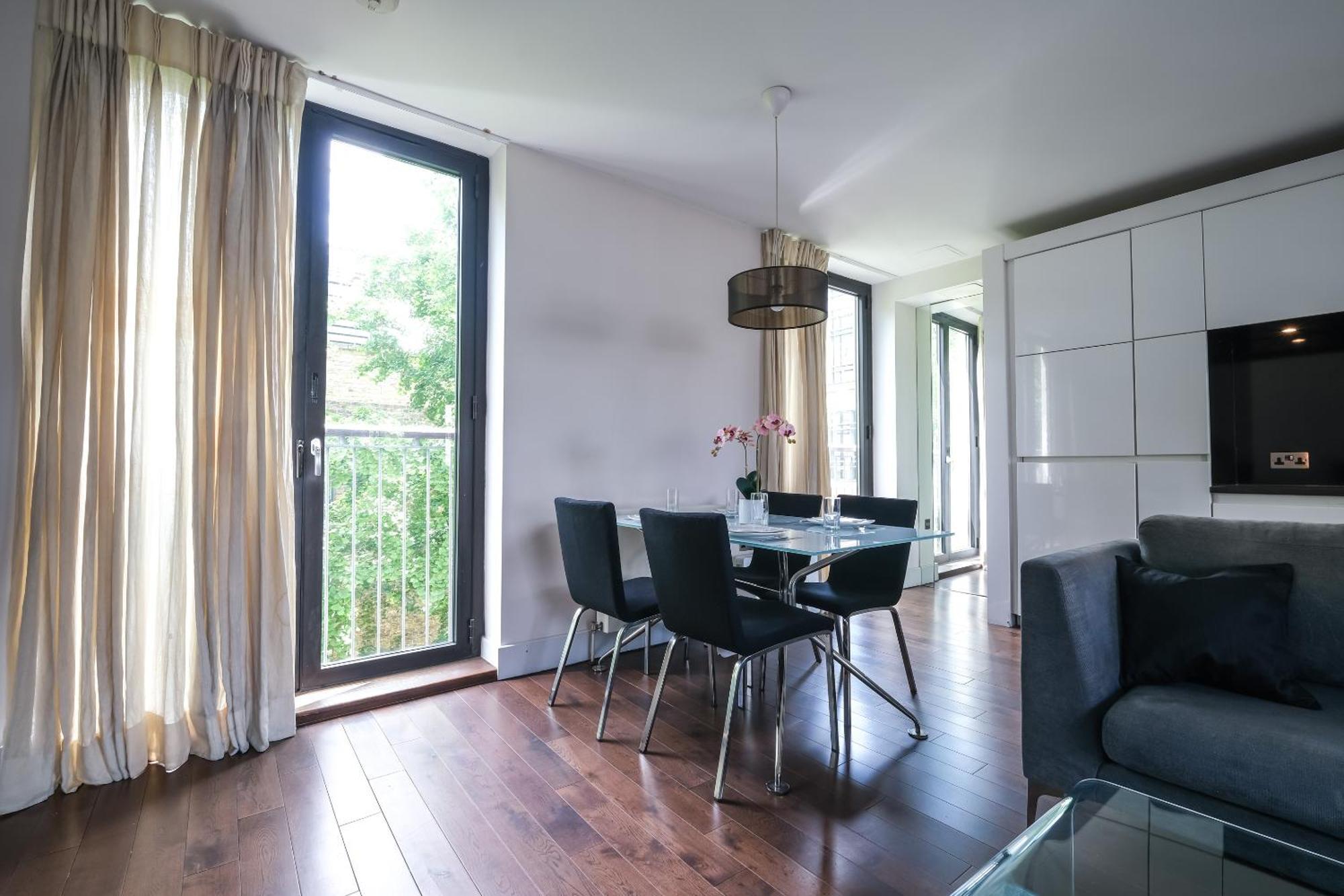 Modern Serviced 3 Minutes From Blackfriars Station Londres