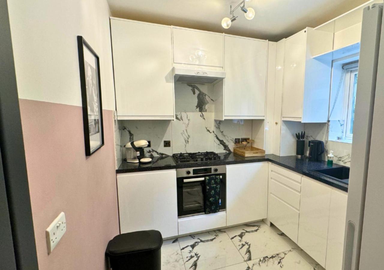 Appartement Luxe Short - Sleeps 6 - Putney - Roehampton - Free Parking Londres