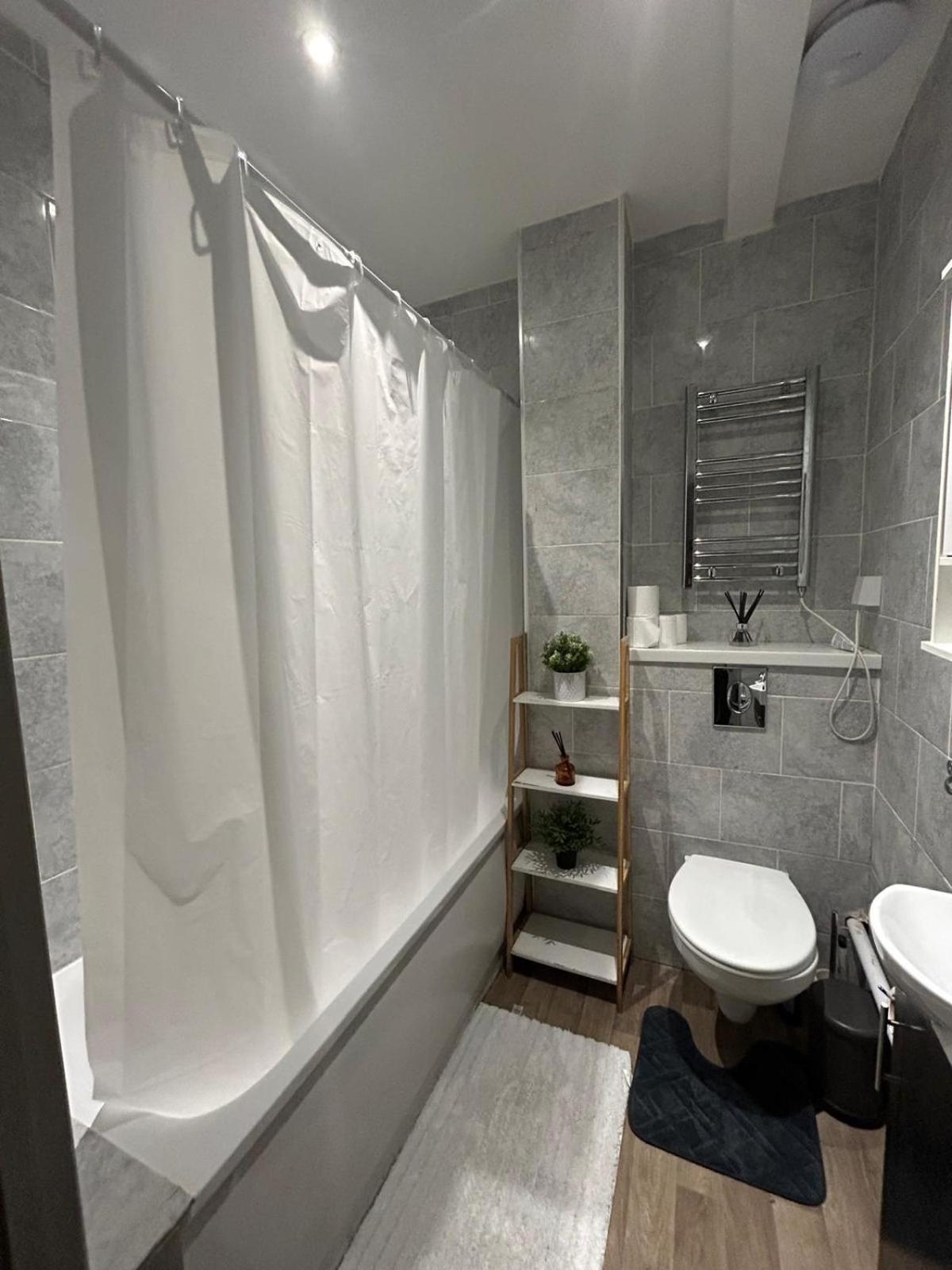 Kingcross 3 Bedroom Flat, 3mins To Euston Apartamento *