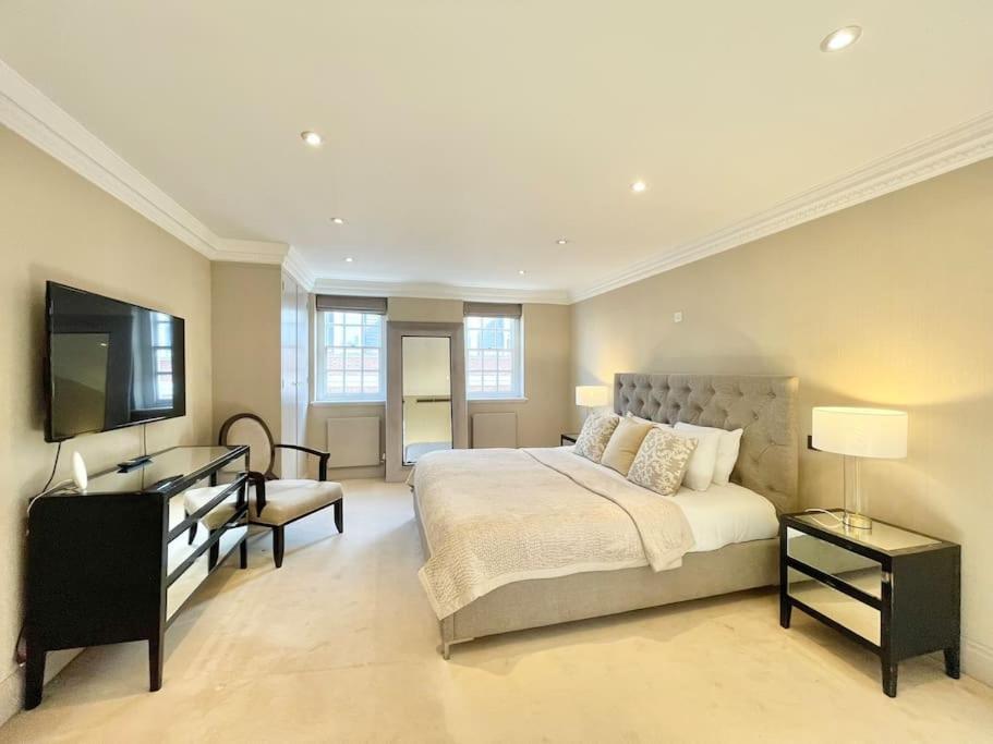 Luxury 3-bdr Flat Near Selfridges Mayfair Londres