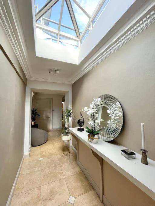 Luxury 3-bdr Flat Near Selfridges Mayfair
