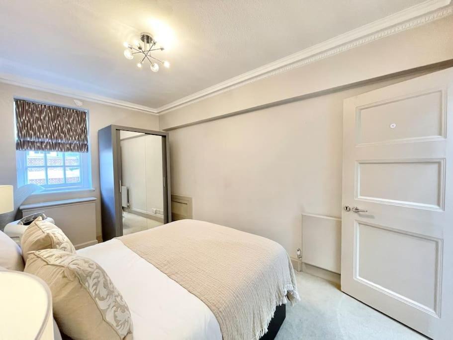 Luxury 3-bdr Flat Near Selfridges Mayfair * Londres