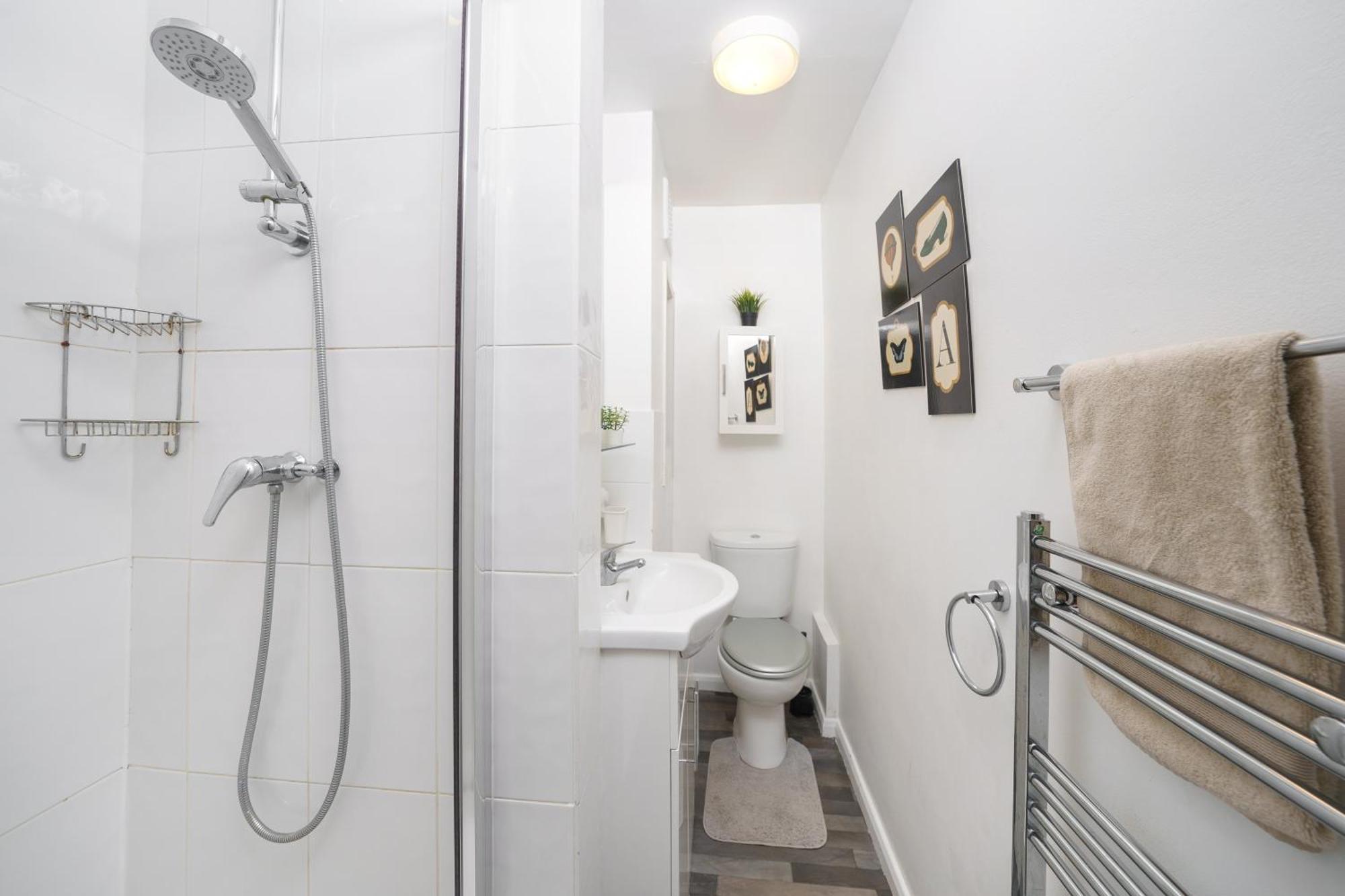 Cozy 2-bed Garden Flat, Wembley * Londres